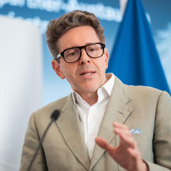 Mahrer als Präsident der Wirtschaftskammer zurückgetreten