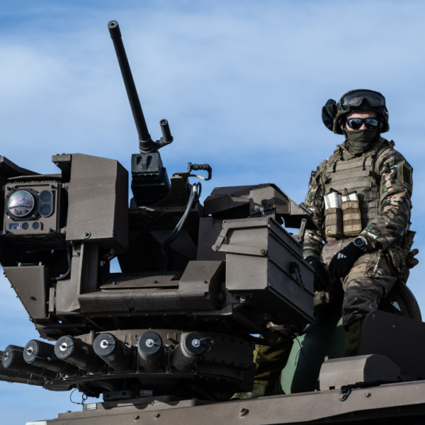 Ausgaben für Militär steigen weiter