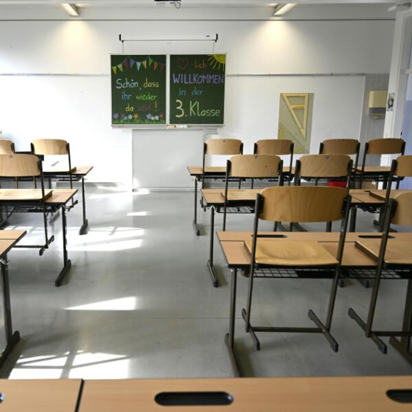 Ministerium sucht rund 6.500 Lehrer